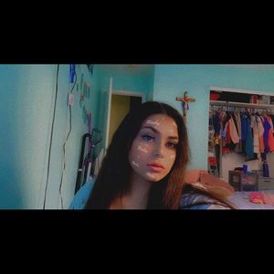 Meet your Posher, Alexus